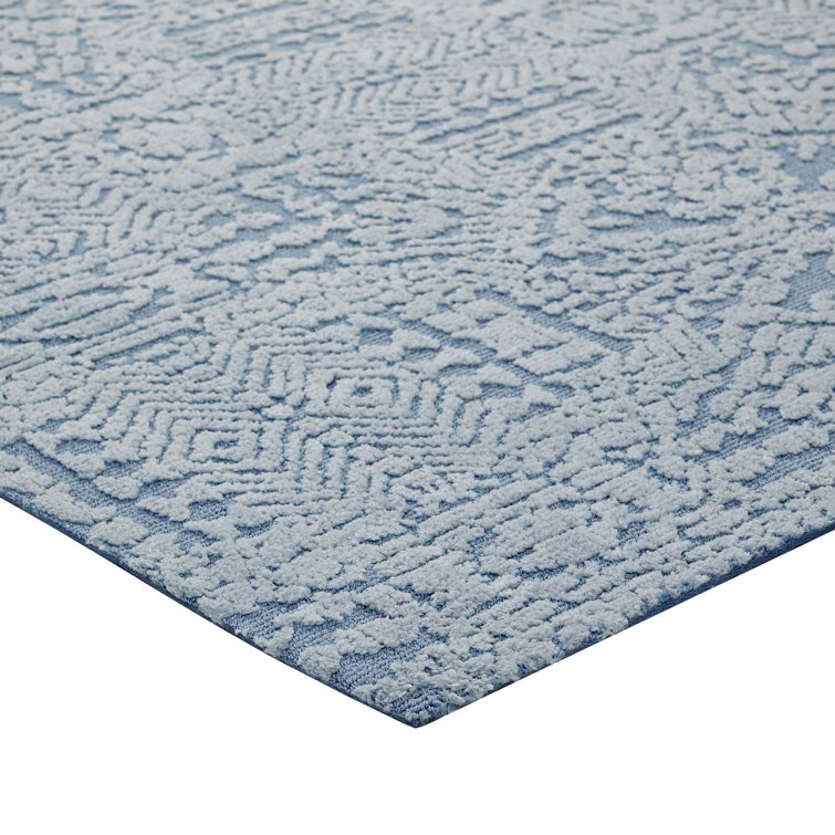 Ivory and Cameo Rose Moroccan 5x8 Synthetic Area Rug