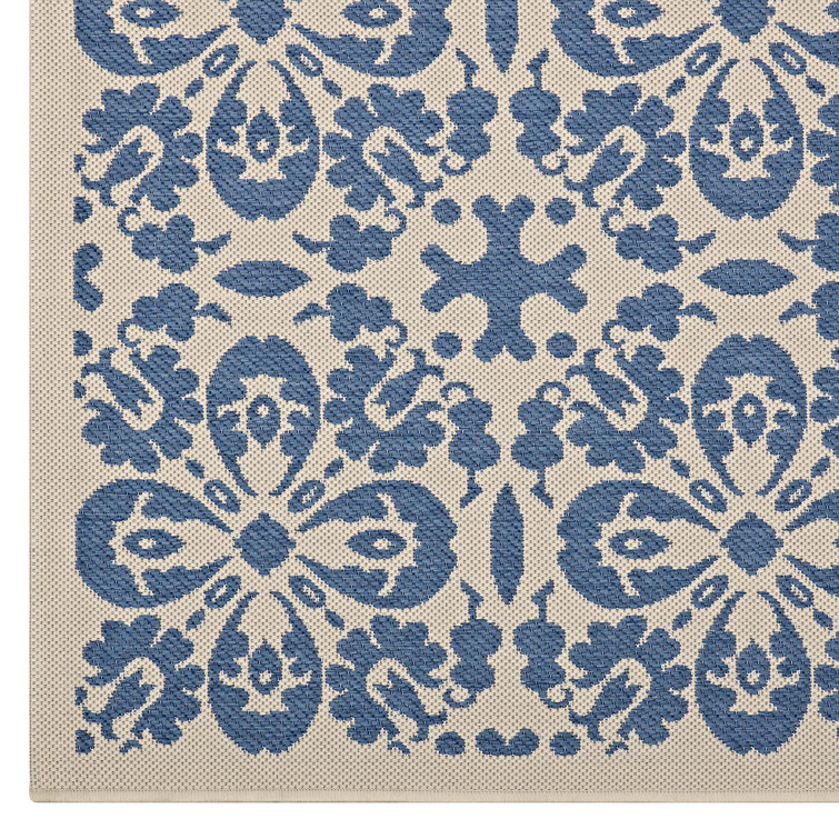 Ariana Light Green and Beige Floral 8' x 10' Synthetic Rug