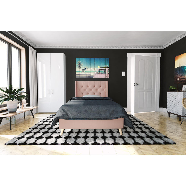 Elegant Gray Linen Upholstered Queen Platform Bed with Tufted Headboard
