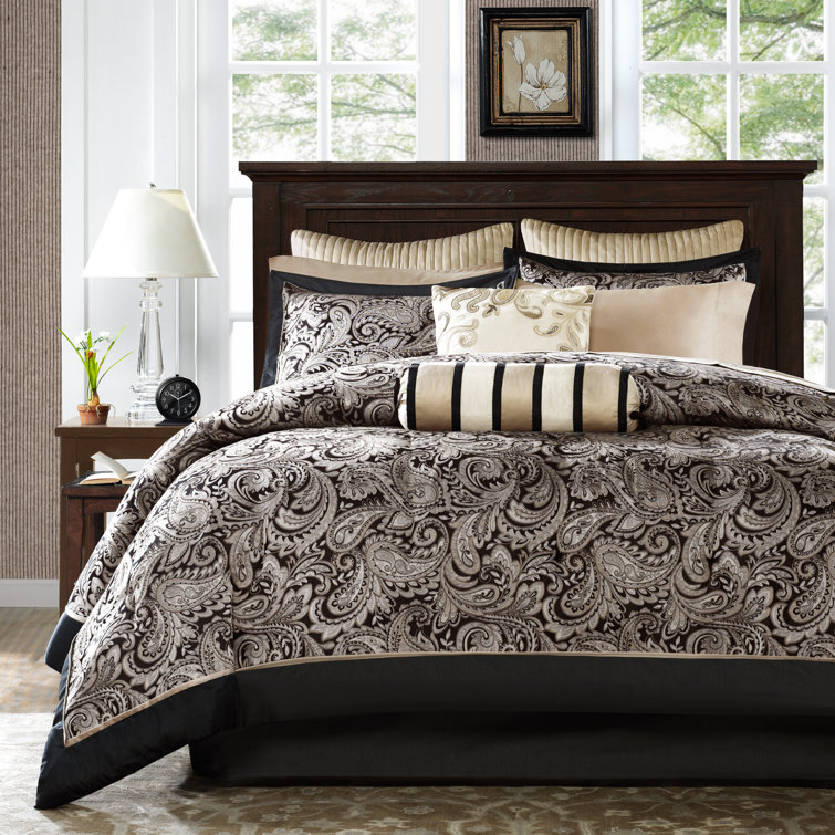 Black and Gold Jacquard Cotton Full Bed in a Bag Set