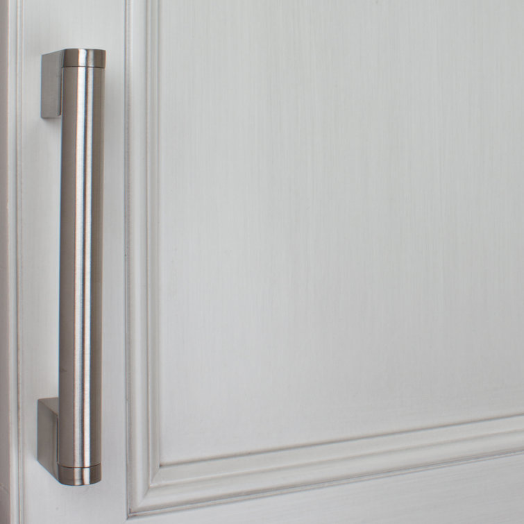 Brushed Stainless Steel 6-Inch Modern Bar Pull