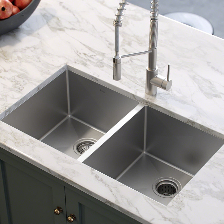 33" Satin Stainless Steel Double Bowl Farmhouse Sink with Disposal