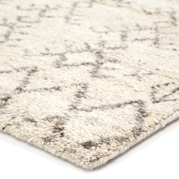 Zuri Ivory and Walnut Geometric Hand-Knotted Wool Rug - 5'x8'