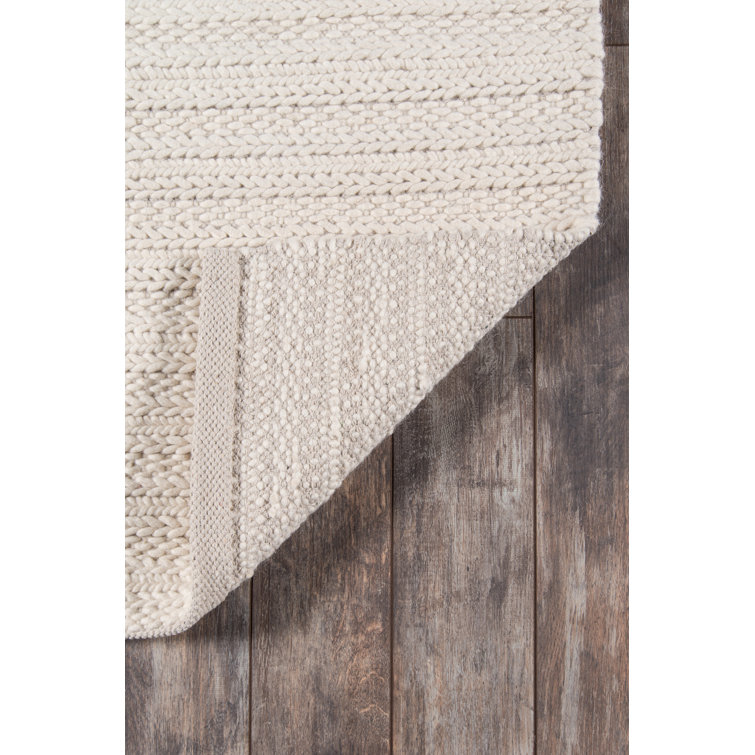 Ivory Tufted Wool and Viscose Striped 5' x 7' Rug