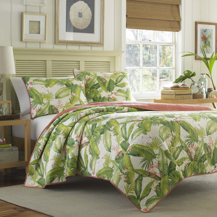 Ecru Cotton Full/Queen Reversible Quilt Set with Palm Leaf Design