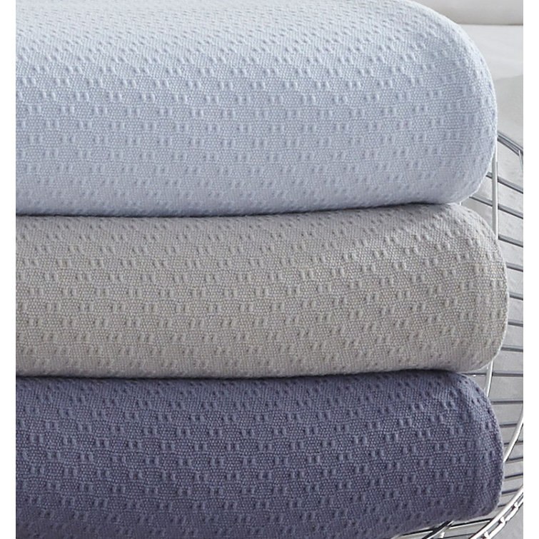 Portuguese Breeze Full-Size Solid Cotton Blanket