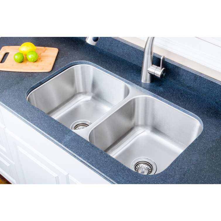 Craftsmen Series 32.5'' Double Bowl Stainless Steel Undermount Sink