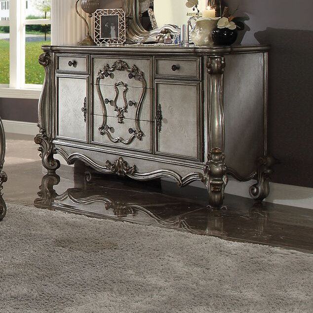 Farmhouse Antique Platinum Dresser with Dovetail Drawers