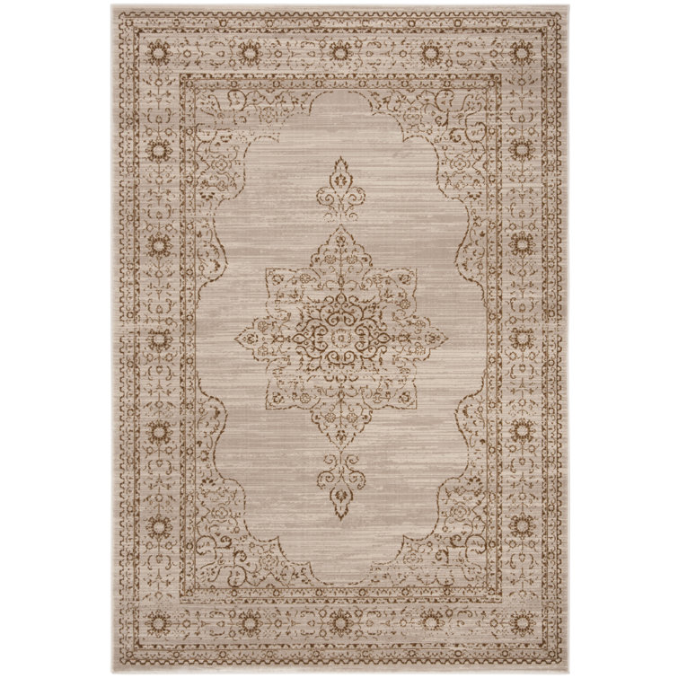 Elegant Cream and Gold Viscose 5'1" x 7'6" Traditional Area Rug