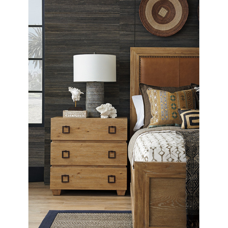 Transitional Hanbury 3-Drawer Nightstand in Warm Brown