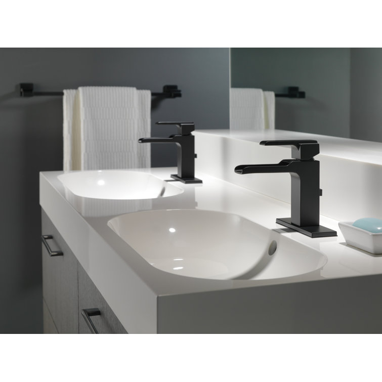 Stainless Steel Single Hole Modern Bathroom Faucet with Brass Handle