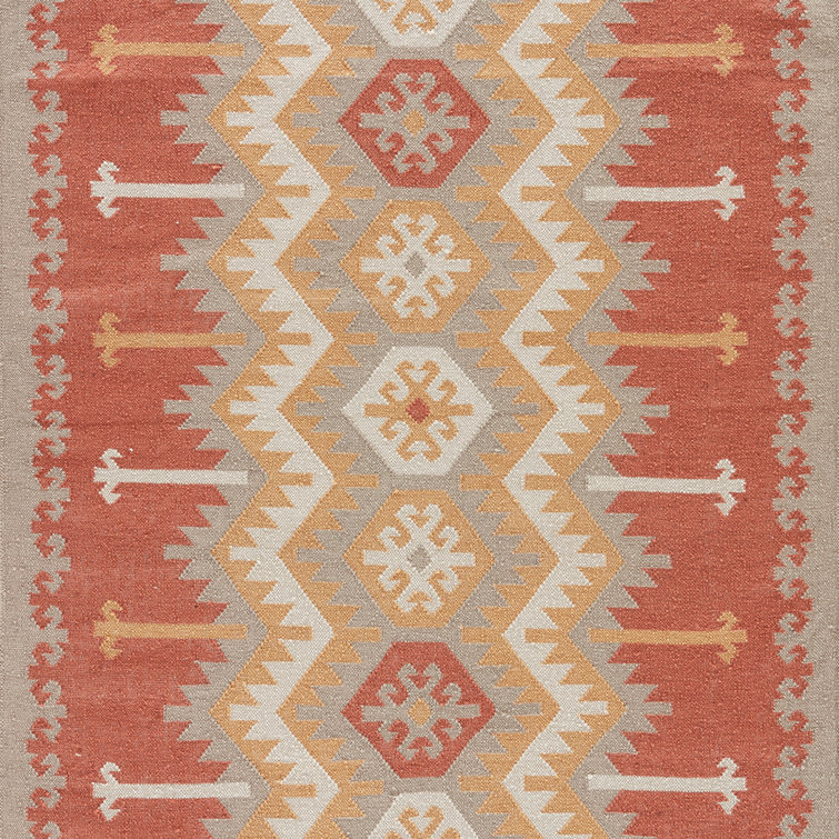 Handwoven Orange and Beige Medallion Synthetic Rug 3'6" x 5'6"