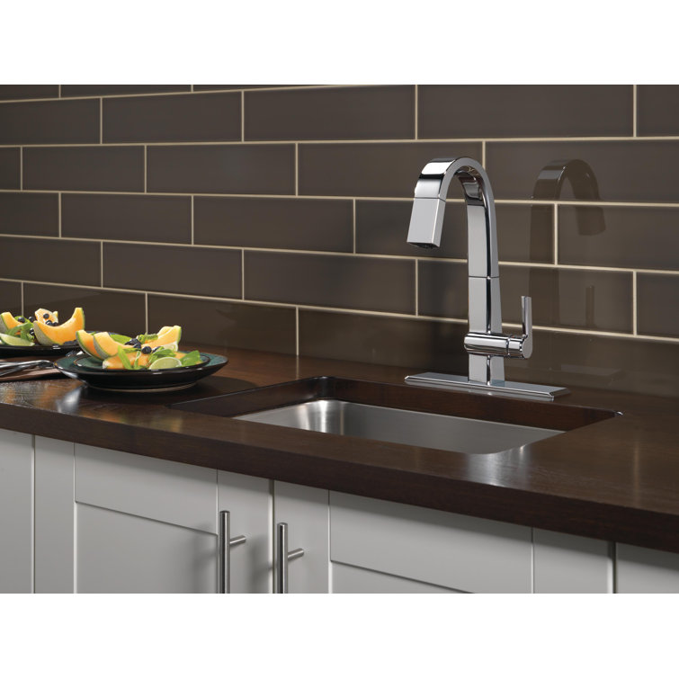 Modern Chrome Pull-Down Kitchen Faucet with 360° Swivel