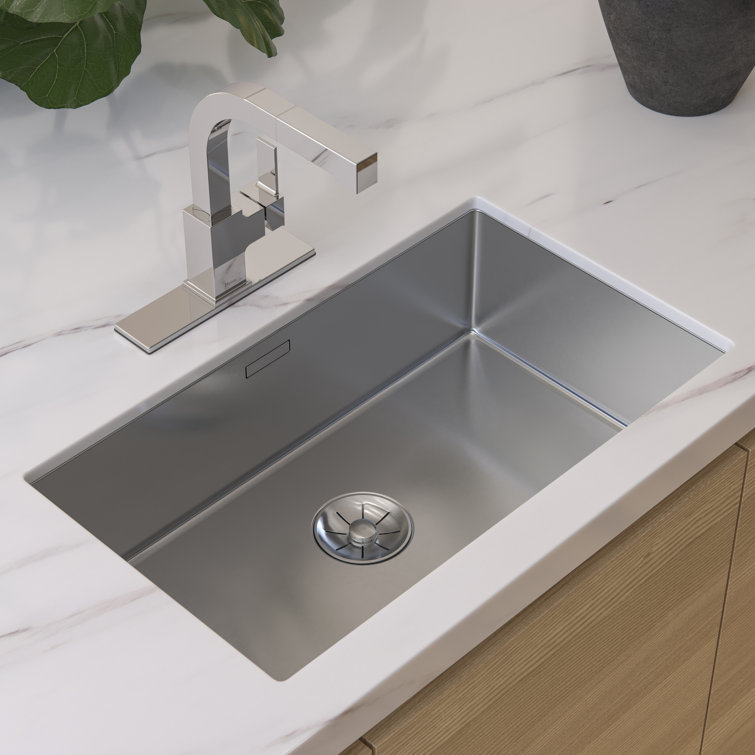 Arkitek Polished Chrome Single Handle Pull-Out Kitchen Faucet