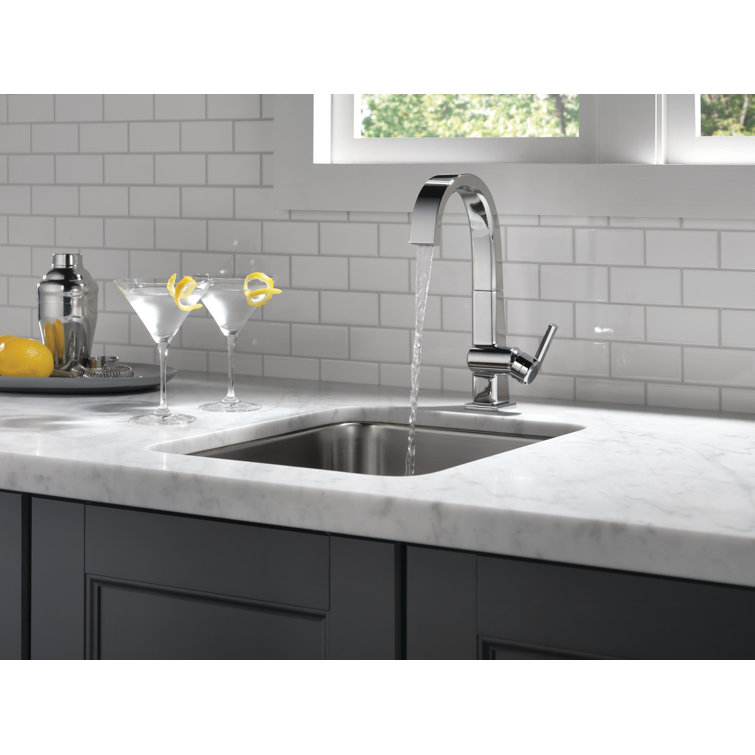 Modern Chrome Pull-Down Kitchen Faucet with 360° Swivel