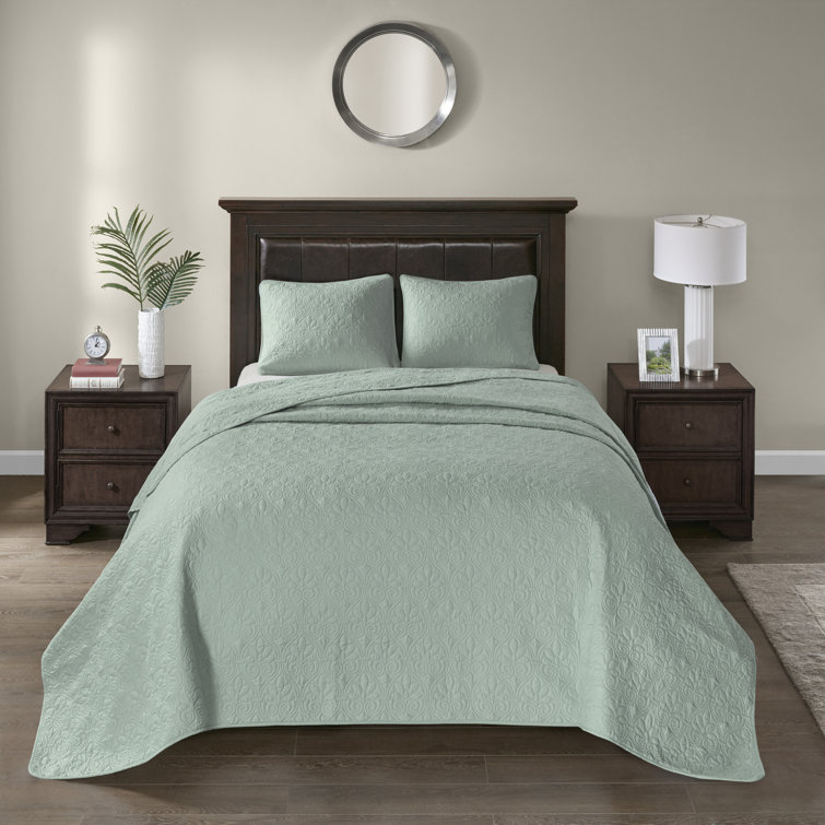 Seafoam King Reversible Microfiber Bedspread Set