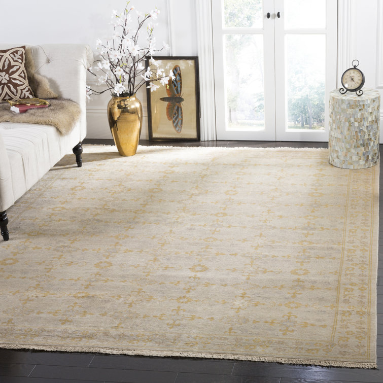 Sultanabad Hand-Knotted Gray Wool 9' x 12' Area Rug