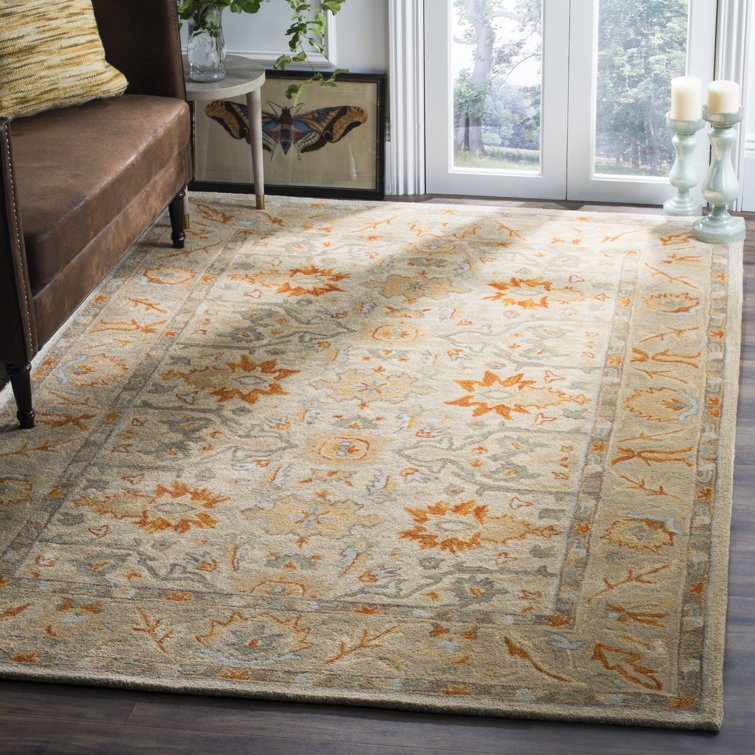 Antiquity Beige and Gray Wool Tufted Area Rug