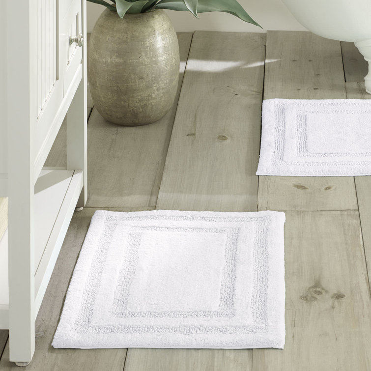 Isla White Cotton 2-Piece Bath Rug Set