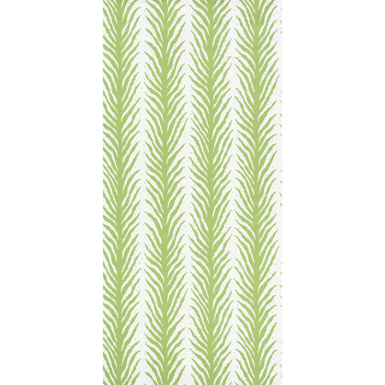 Moss Green and White Creeping Fern Wallpaper