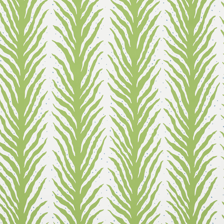 Moss Green and White Creeping Fern Wallpaper