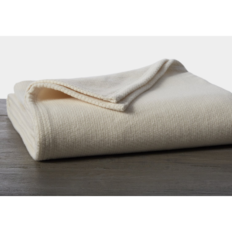 Sequoia Full-Size Organic Cotton & Wool Blend Animal-Themed Blanket