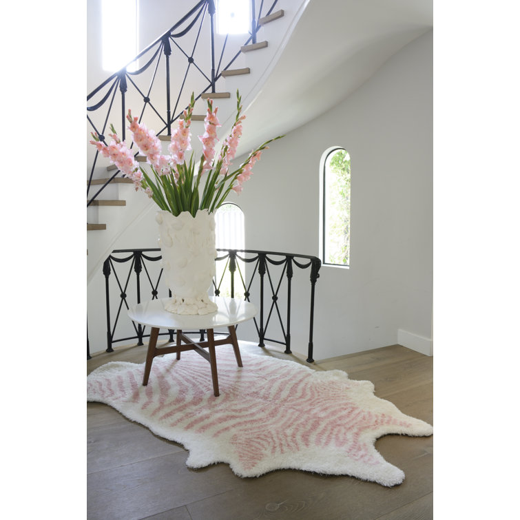 Handmade Pink and White Zebra Stripe Tufted Area Rug 7'6" x 9'6"