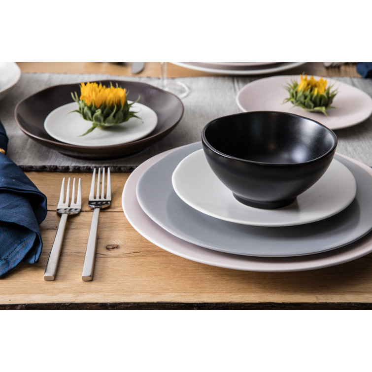 Charcoal Ceramic 21 oz. Mid-Century Modern Rice Bowl