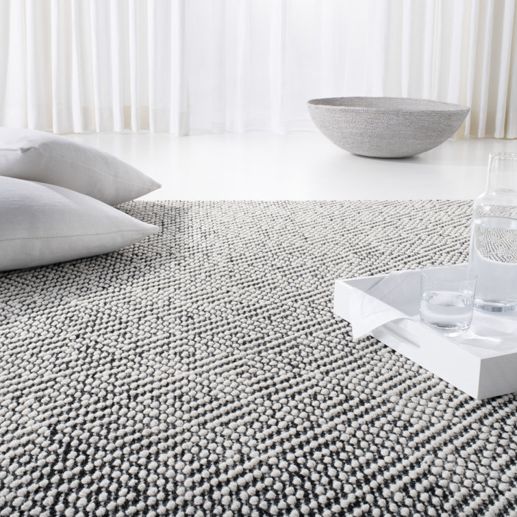 Eleanora Hand-Knotted Wool & Viscose Black Diamond 4' x 6' Rug
