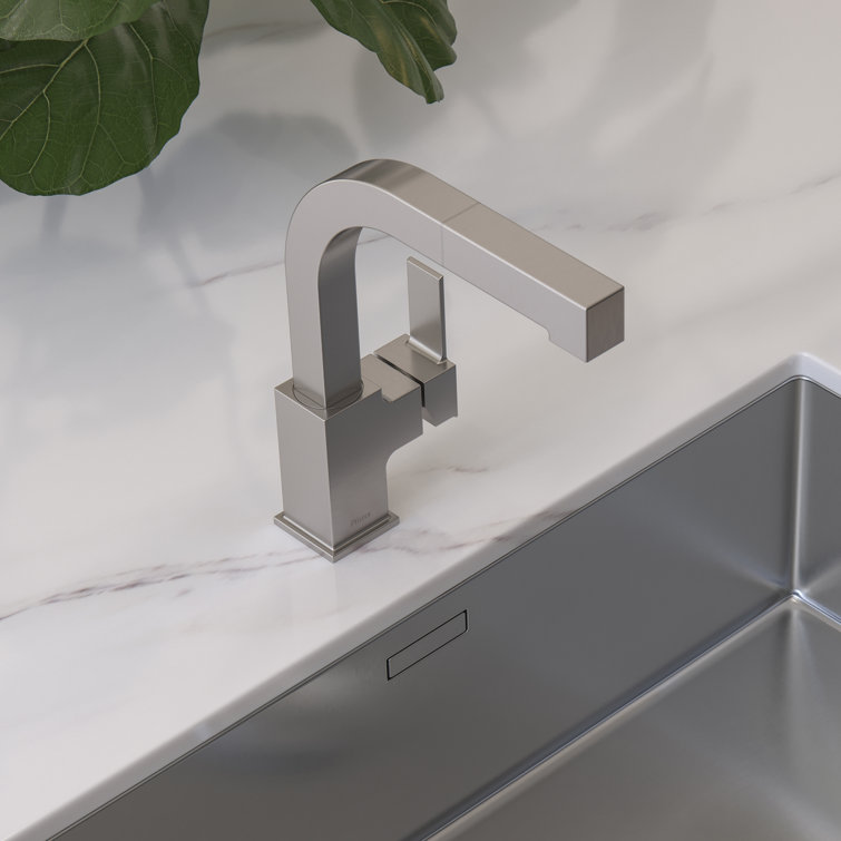 Stainless Steel Single Handle Pull-Out Kitchen Faucet