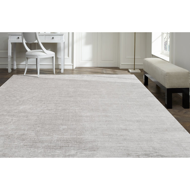 Handmade Pearl Grey Wool and Viscose Geometric Area Rug