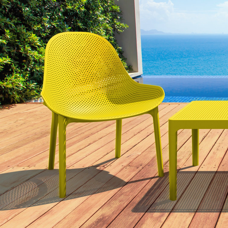 Yellow Polypropylene Armless Outdoor Lounge Chair Set