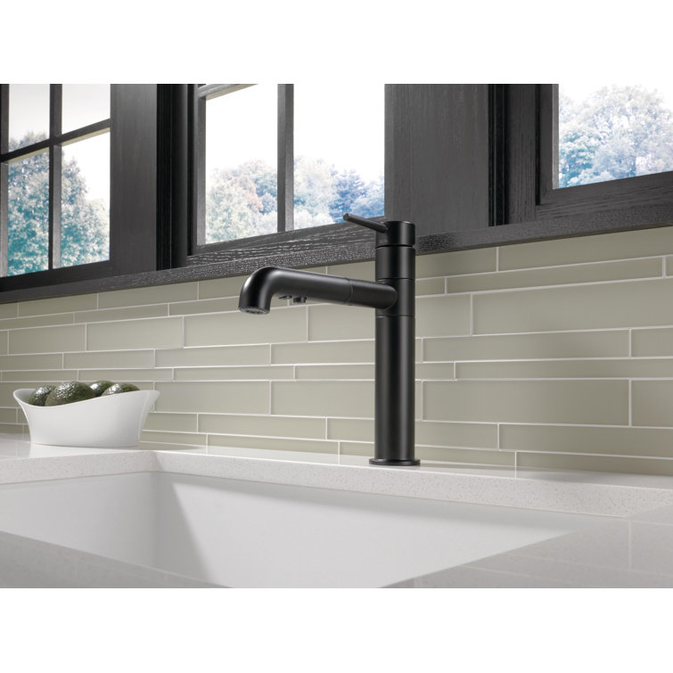 Matte Black Stainless Steel Pull-Out Spray Kitchen Faucet