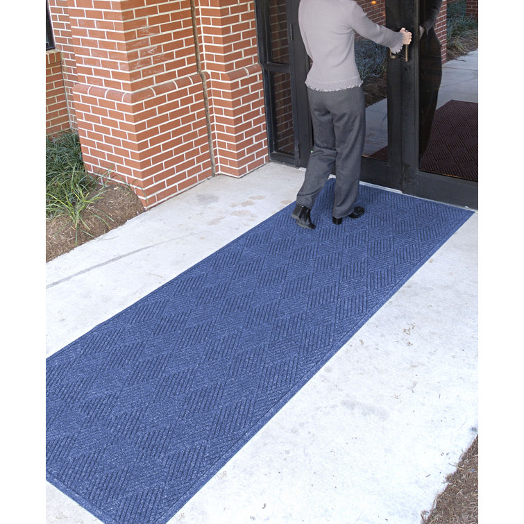Eco-Friendly Charcoal Polypropylene Outdoor Runner Mat 59"x35"