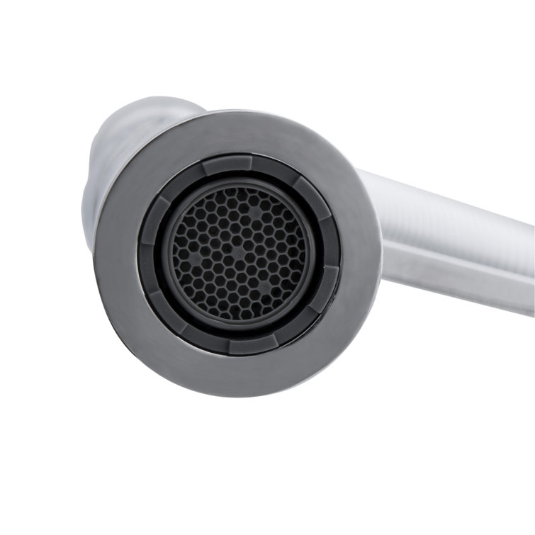 Chrome Pull-out Spray Kitchen Faucet with Sleek Design