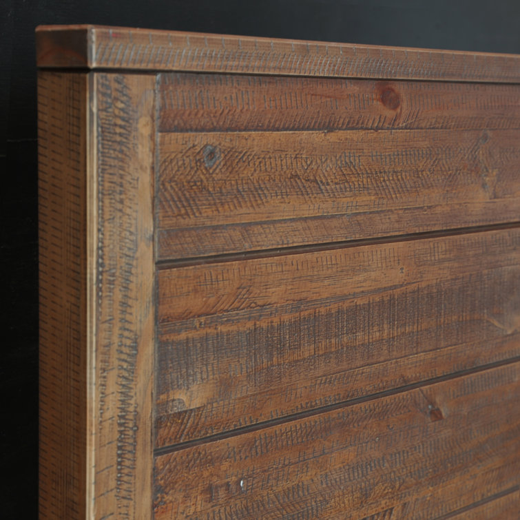 Montauk Solid Wood 2 Piece Bedroom Set
