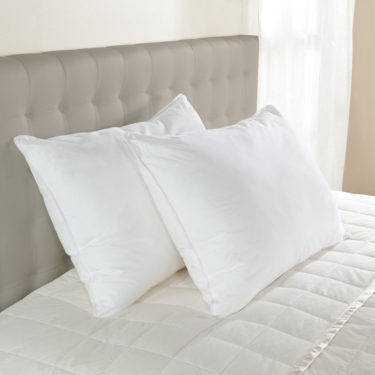 White Hypoallergenic Medium Density Polyester Pillow