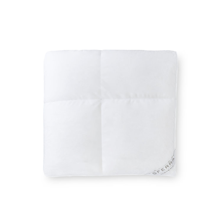 Luxurious King White Goose Down Comforter with Cotton Batiste