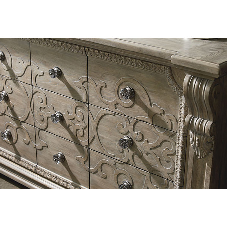 Gray Transitional 9-Drawer Dresser with Dovetail Drawer