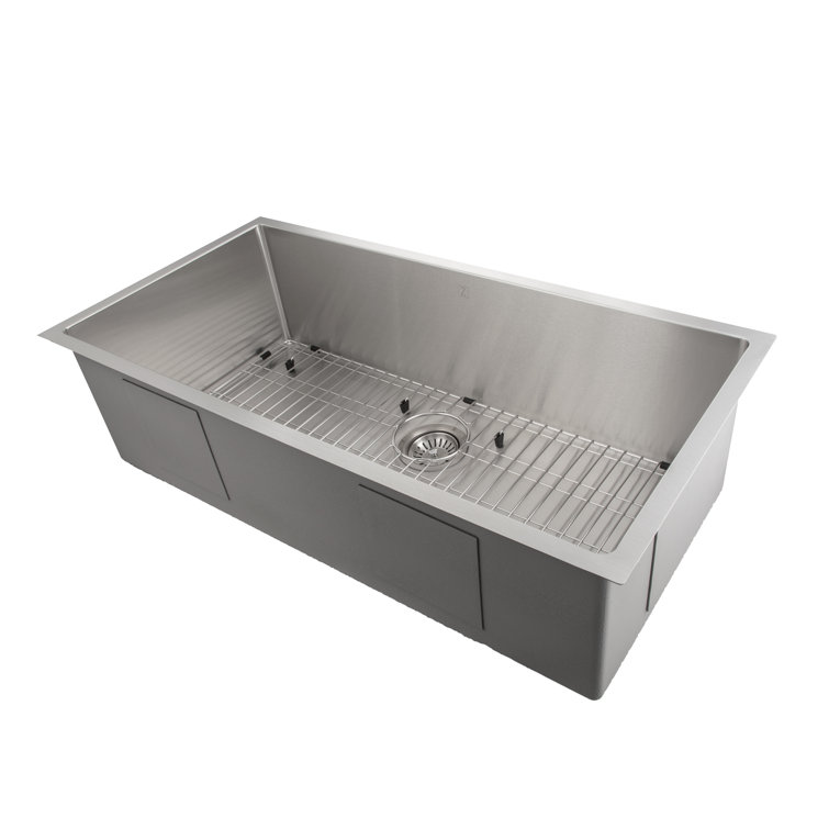 Meribel 33" Stainless Steel Undermount Kitchen Sink with Basket Strainer