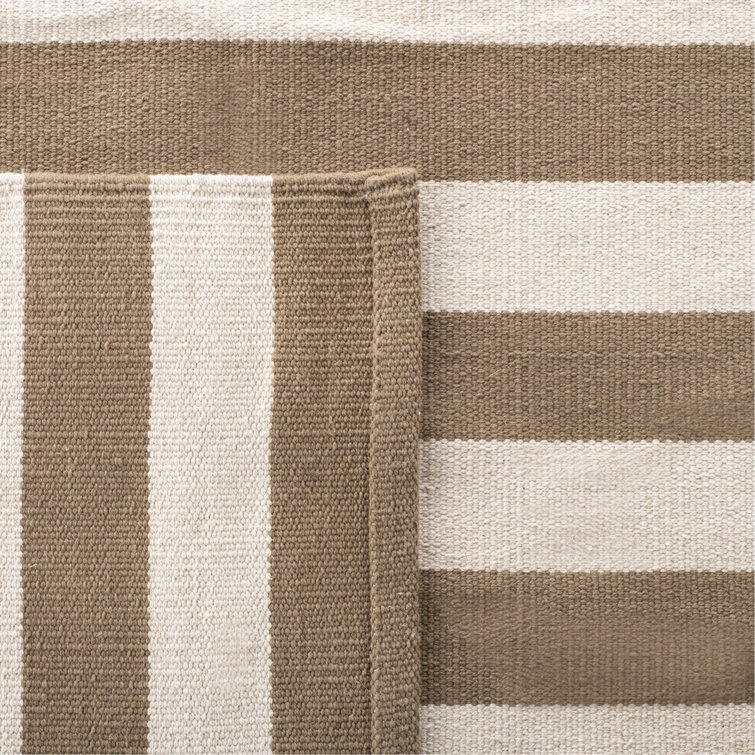 Ludlow Ivory Stripe Handmade Cotton Area Rug 4'x6'