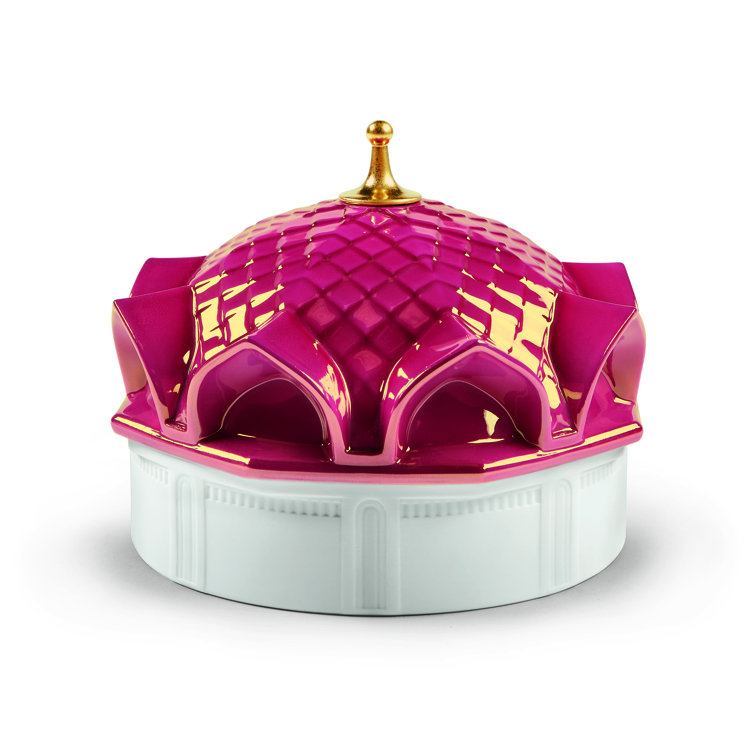Scheherazade's Quarters Red Porcelain Scented Jar Candle with Gold Accents