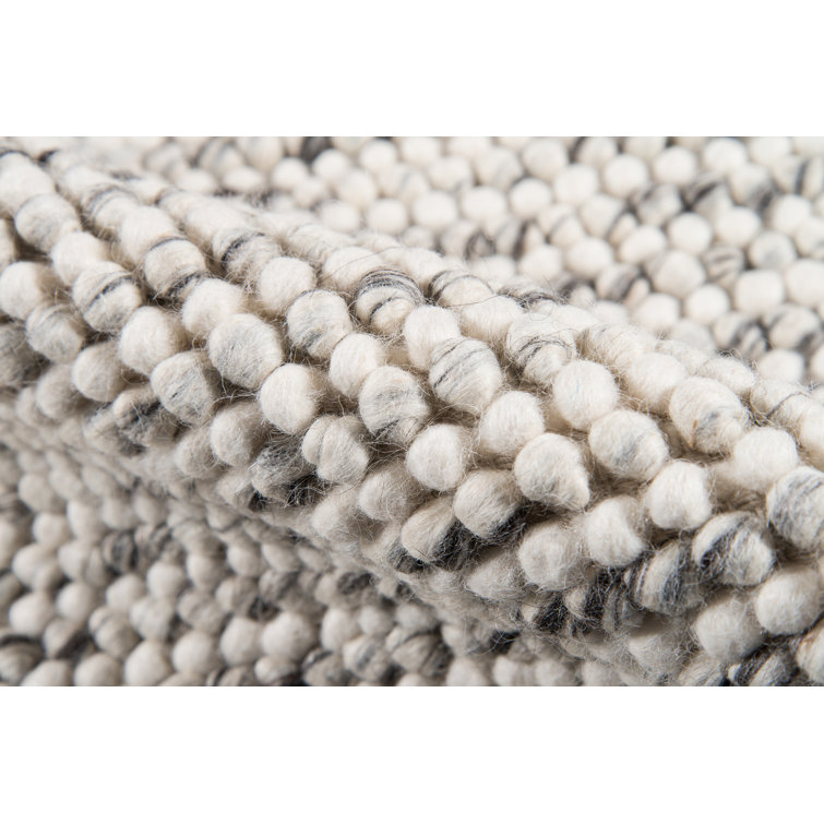 Ivory and Gray Handmade Wool Viscose Tufted Rug, 3' x 5'