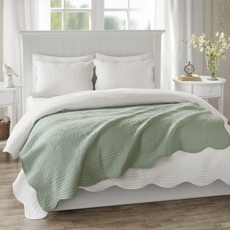 Seafoam Oversized Quilted Throw with Scalloped Edges