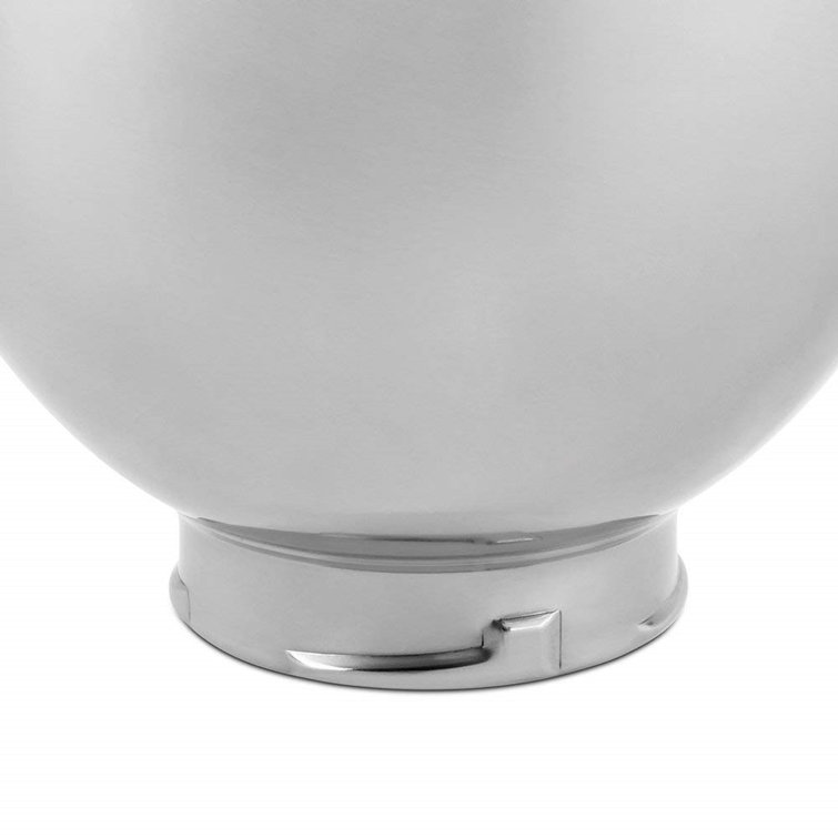 Polished Stainless Steel 4.5-Quart Mixing Bowl with Handle