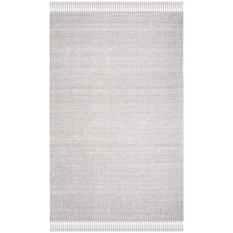 Amalie Pewter 4' x 6' Hand-Woven Solid Wool Area Rug