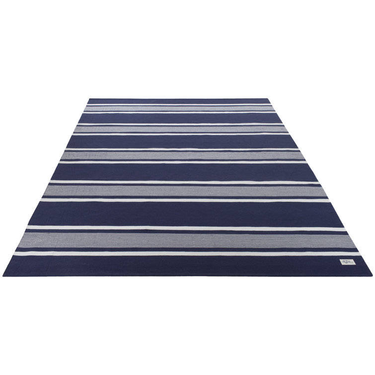 Navy Stripe Handmade Synthetic 4' x 6' Rectangular Area Rug