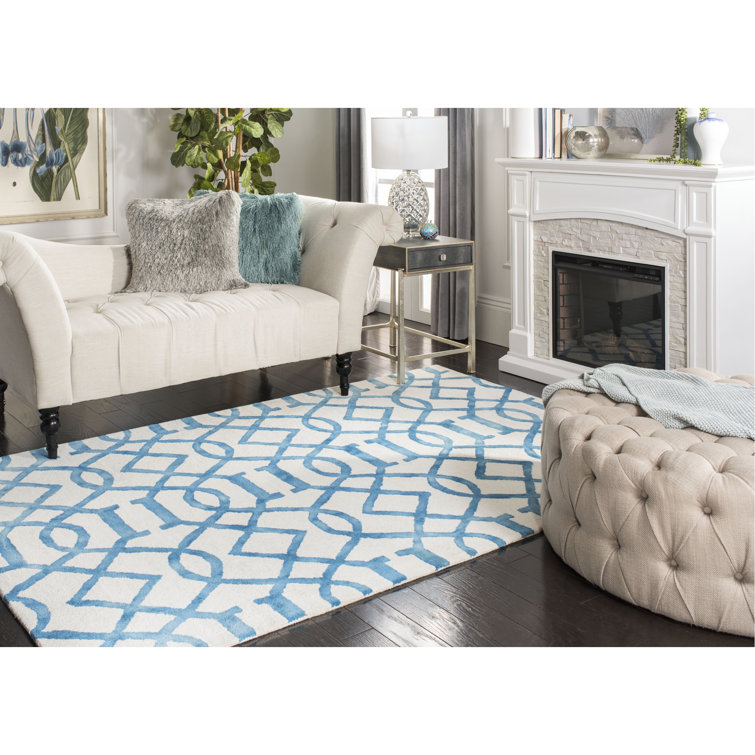 Ivory & Turquoise Woolen Bliss Round Hand-Tufted Rug