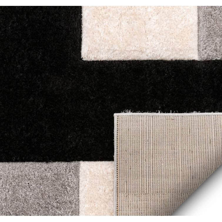 San Francisco Black and Gray Geometric Shag Area Rug 5' x 7'