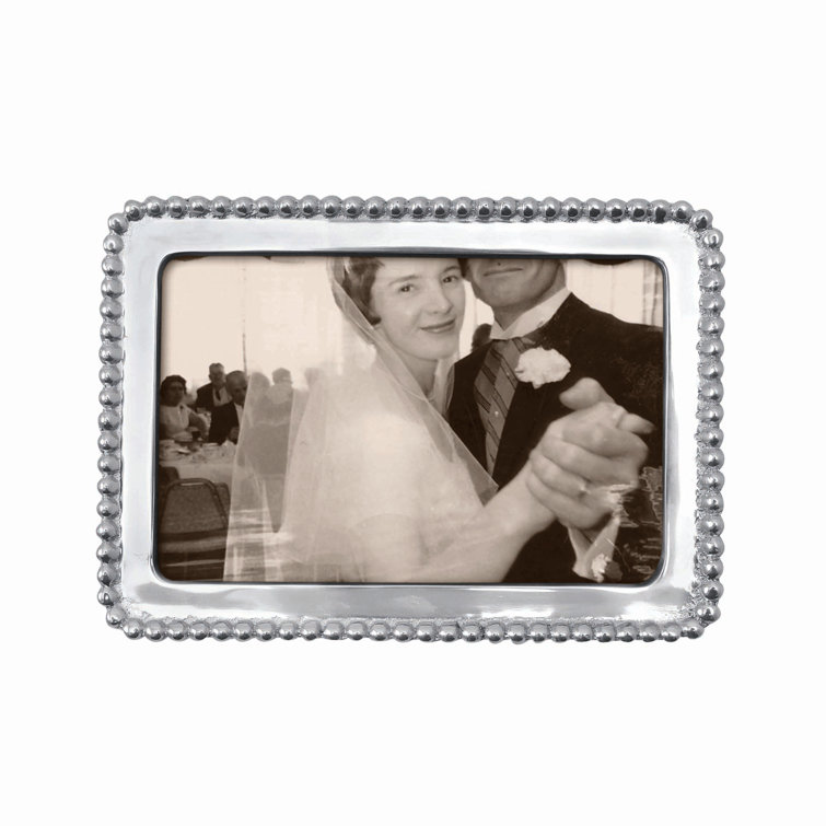 Classic Silver Beaded 4x6 Aluminum Frame